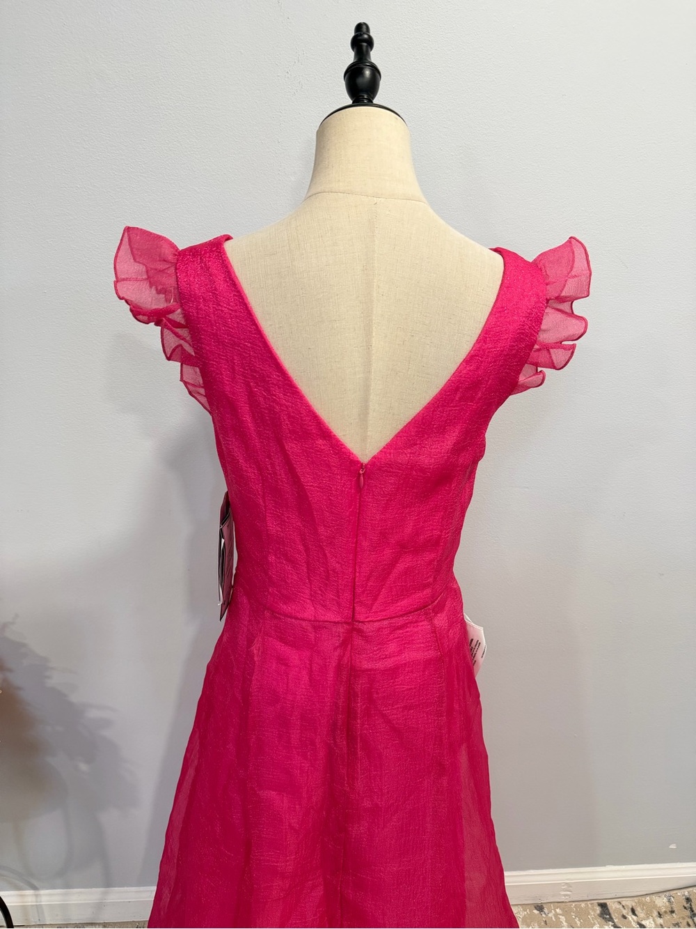 JS Collection Fuchsia Ruffle V-Neck Maxi Dress - Size 8 - New With Defect - Picture 8 of 14